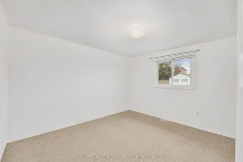 44 Hanmer Street, Barrie, ON L4M 6V1