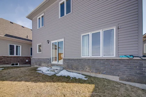 58 Atlantis Drive, Orillia, ON L3V 8L4