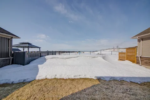 58 Atlantis Drive, Orillia, ON L3V 8L4