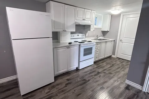 266 Galloway Boulevard, Midland, ON L4R 5A2
