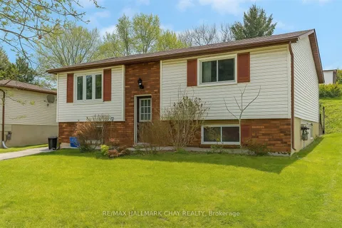 266 Galloway Boulevard, Midland, ON L4R 5A2