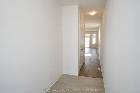 3 Gateway Drive, Barrie, ON L9J 0V1