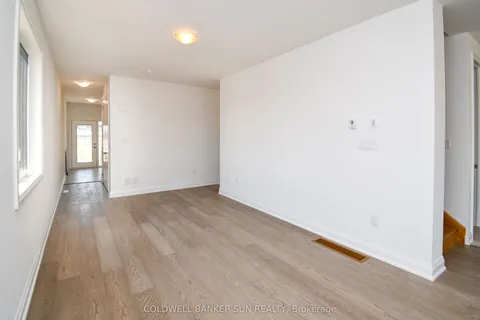 3 Gateway Drive, Barrie, ON L9J 0V1