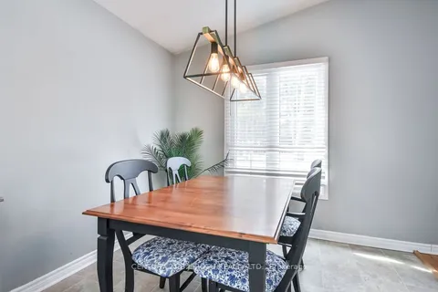 21 Luella Boulevard, Springwater, ON L9X 0X1