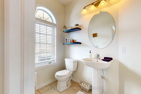 7 Clubhouse Drive, Collingwood, ON L9Y 4Z5