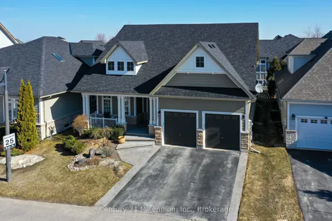7 Clubhouse Drive, Collingwood, ON L9Y 4Z5