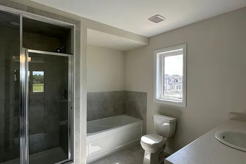3713 Quayside Drive, Severn, ON L3V 8M9