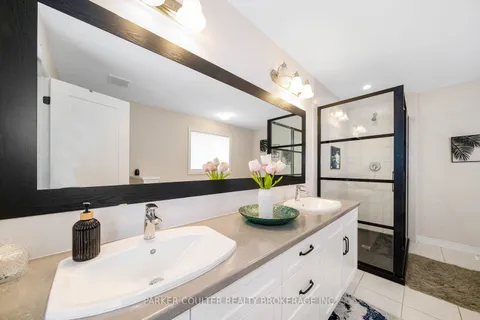 1 Spencer Street, Collingwood, ON L9Y 3B7
