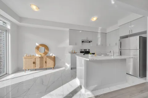 21 Tamworth Terrace, Barrie, ON L9S 2Z8