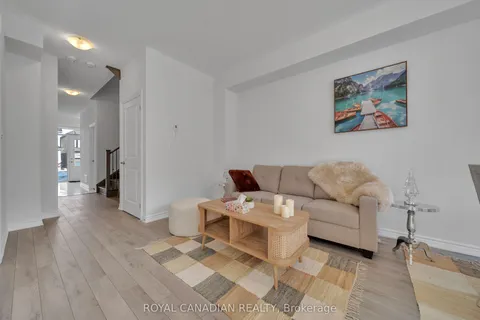 21 Tamworth Terrace, Barrie, ON L9S 2Z8