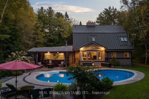 3686 Agnew Road, Severn, ON L0K 2B0