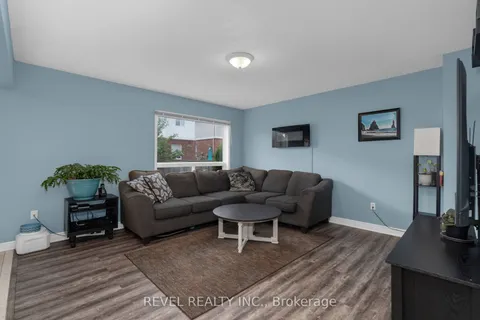 800 West Ridge Boulevard, Orillia, ON L3V 0A1