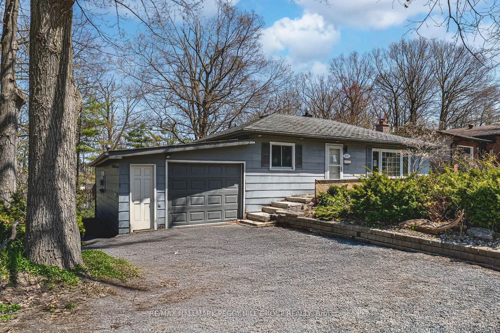 315 Anne Street, Barrie, ON L4N 5M7