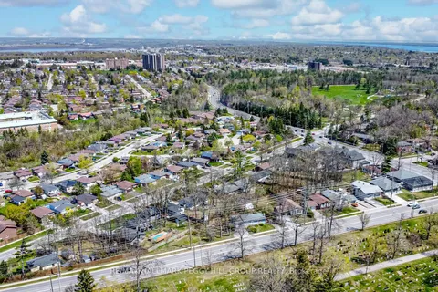 315 Anne Street, Barrie, ON L4N 5M7