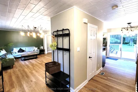 1138 Siesta Drive, Tiny, ON L0L 1P1