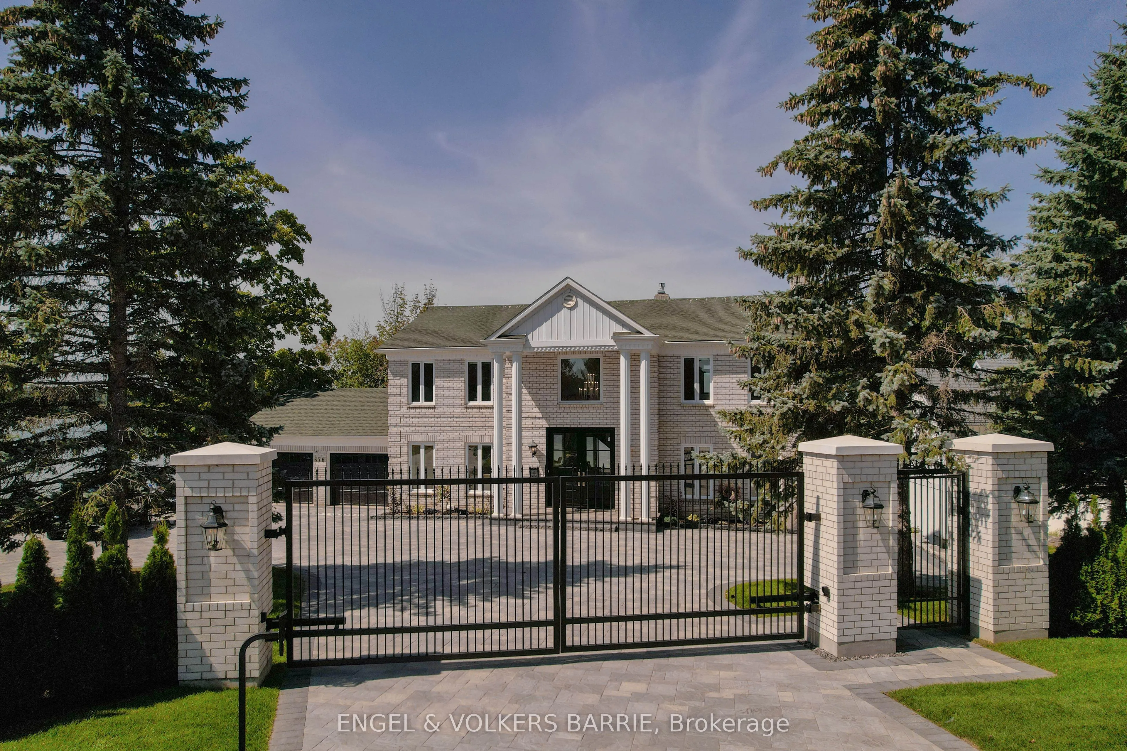376 Brewery Lane, Orillia, ON L3V 7H8