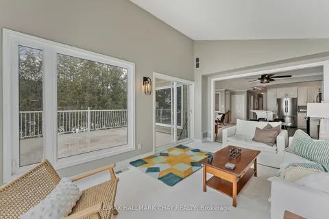 1069 Lakeshore Road, Oro-Medonte, ON L0L 1T0
