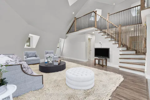 47 Campbell Avenue, Oro-Medonte, ON L0L 1T0