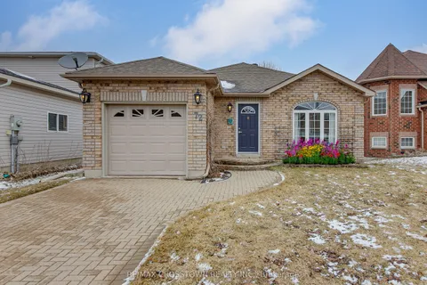 72 Stanley Street, Barrie, ON L4M 6V5