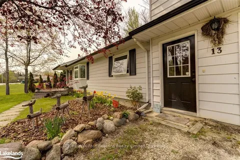 13 Belcher Street, Collingwood, ON L9Y 3Z1