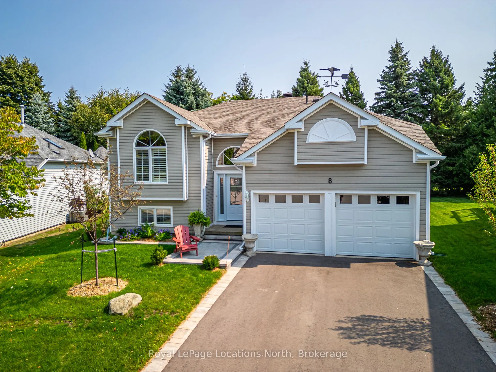 8 Sheffield Terrace, Collingwood, ON L9Y 5B6