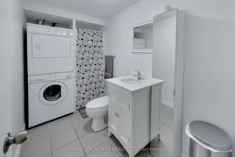 26 Collete Crescent, Barrie, ON L4M 2Z2