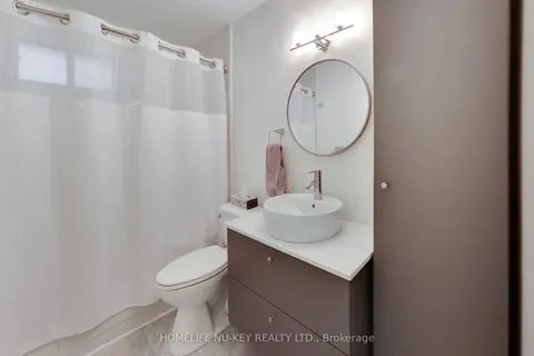26 Collete Crescent, Barrie, ON L4M 2Z2