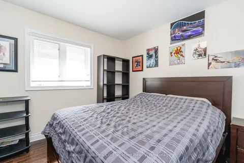 172 The Queensway N/A, Barrie, ON L4M 0B5