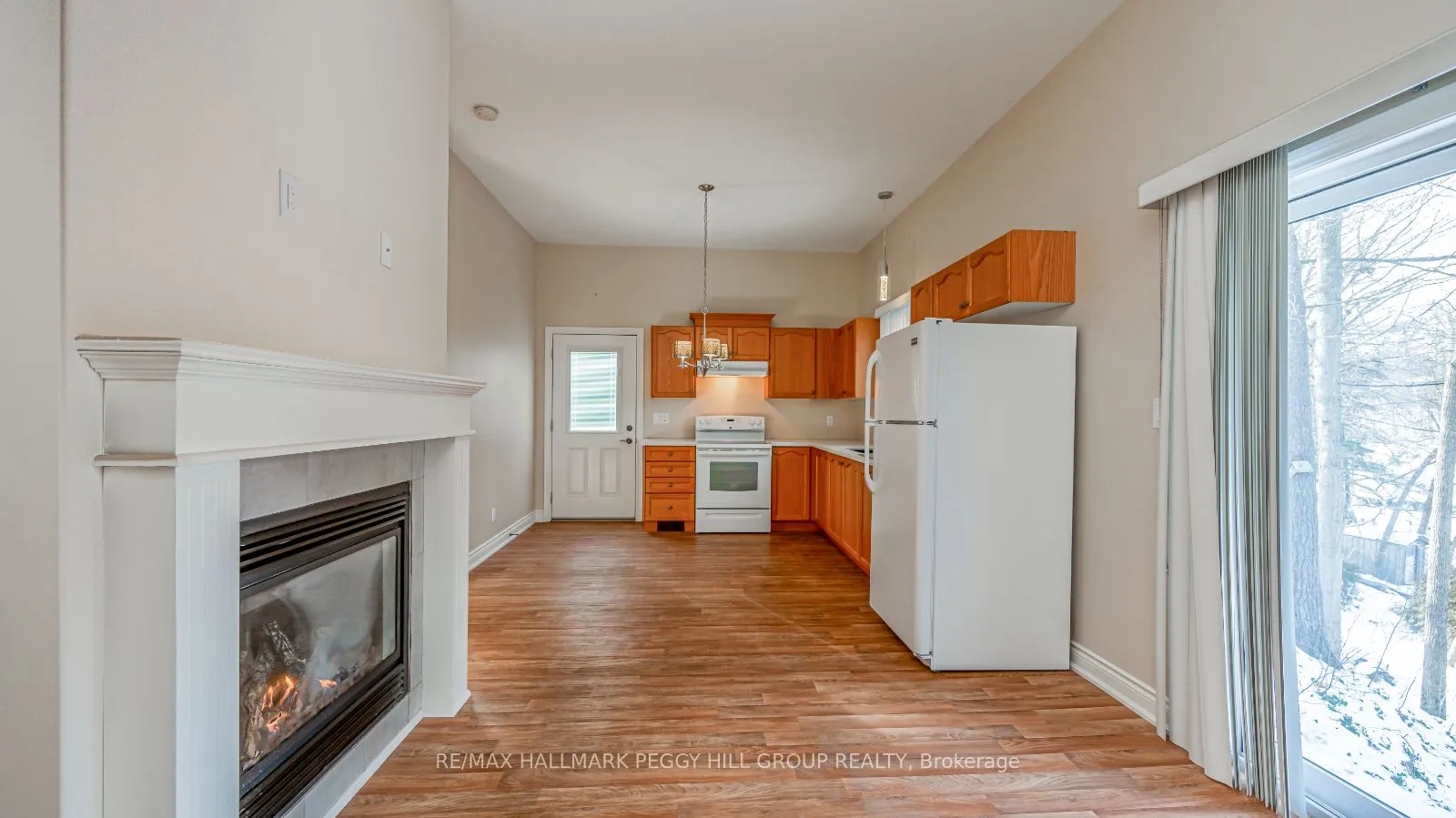 392 Cox Mill Road, Barrie, ON L4N 7S8