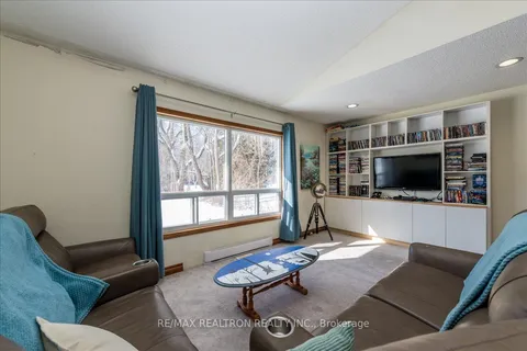 4051 Glen Cedar Drive, Ramara, ON L3V 6H7