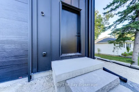 49 Broadview Street, Collingwood, ON L9Y 0X2