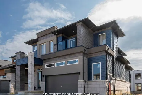 3784 Sunbank Crescent, Severn, ON L3V 6H3