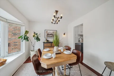 33 Pepler Place, Barrie, ON L4N 5E3