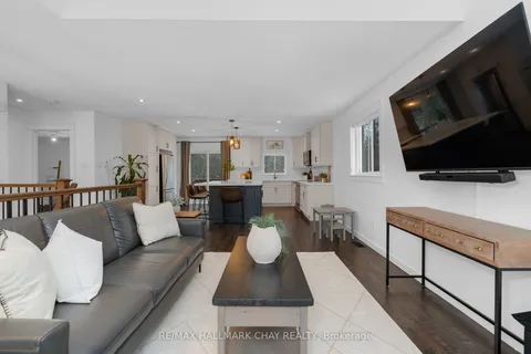26 Brillinger Drive, Wasaga Beach, ON L9Z 1L4