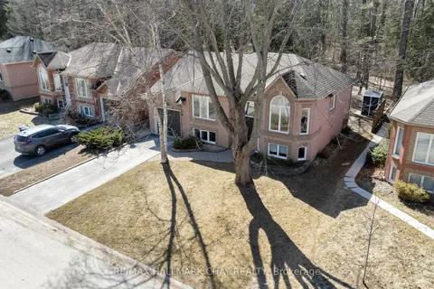 26 Brillinger Drive, Wasaga Beach, ON L9Z 1L4