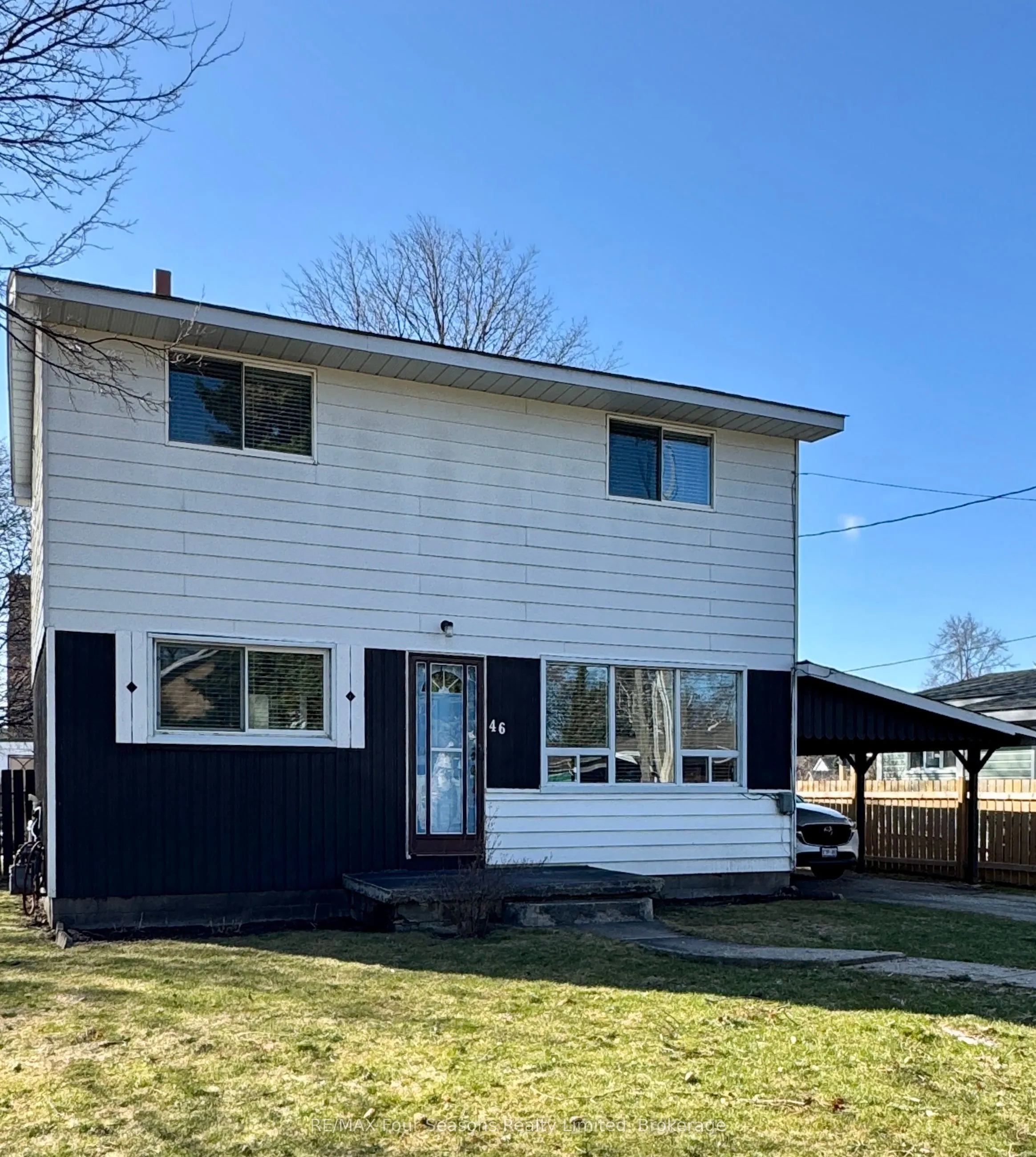 46 ERIE Street, Collingwood, ON L9Y 1P4