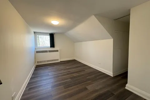 20 Bayview Drive, Barrie, ON L4N 3N5
