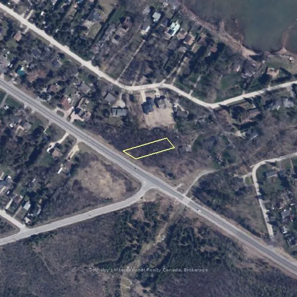 9742 Beachwood Road, Collingwood, ON L9Y 2Z1