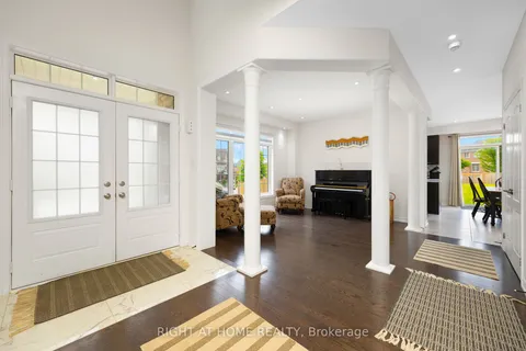 57 Victoria Wood Avenue, Springwater, ON L9X 1Z8