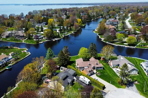26 Island Trail, Ramara, ON L0K 1B0