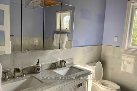 2858 LAKESHORE Road, Oro-Medonte, ON L3V 6H1