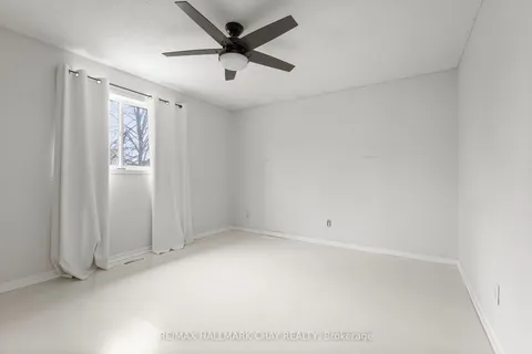 99 Churchland Drive, Barrie, ON L4N 8P1