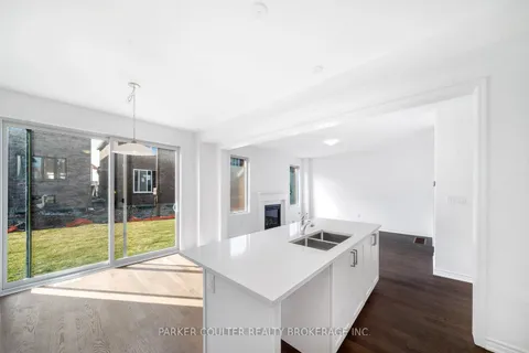 45 Mcbride Trail, Barrie, ON L9J 0Y8