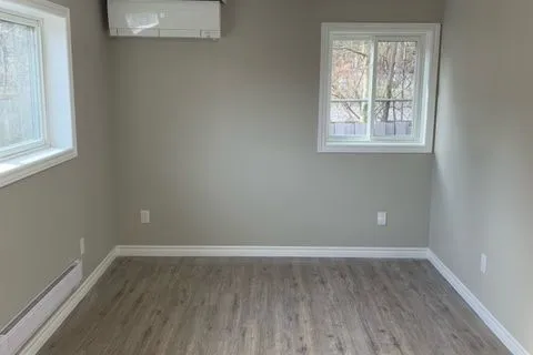 61 JANICE Drive, Barrie, ON L4N 5N5