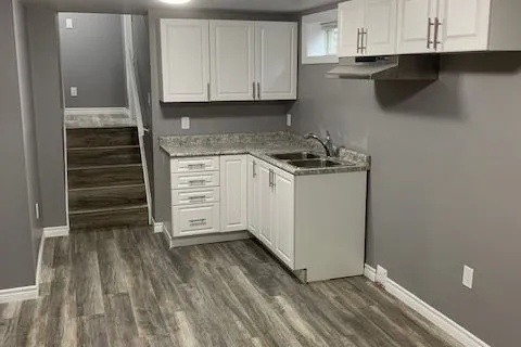 61 JANICE Drive, Barrie, ON L4N 5N5