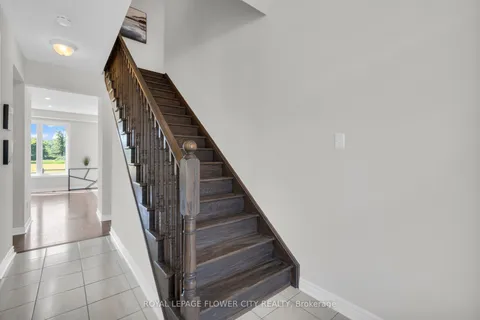 104 Kirby Avenue, Collingwood, ON L9Y 4C5