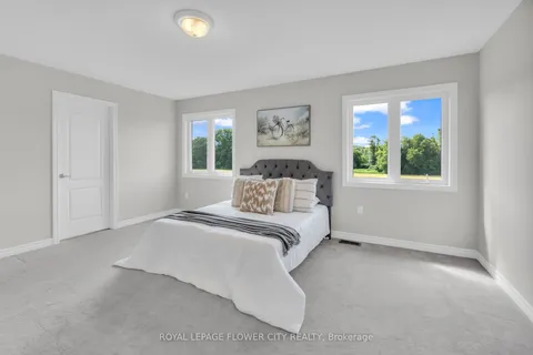 104 Kirby Avenue, Collingwood, ON L9Y 4C5