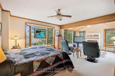 33 Wendake Road, Tiny, ON L0L 2T0