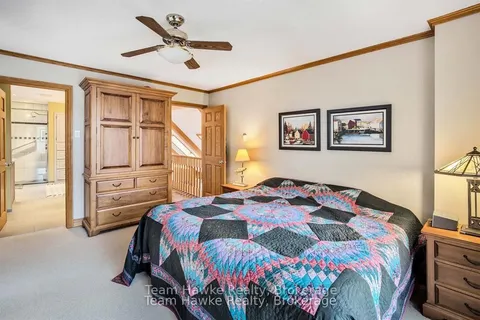 33 Wendake Road, Tiny, ON L0L 2T0