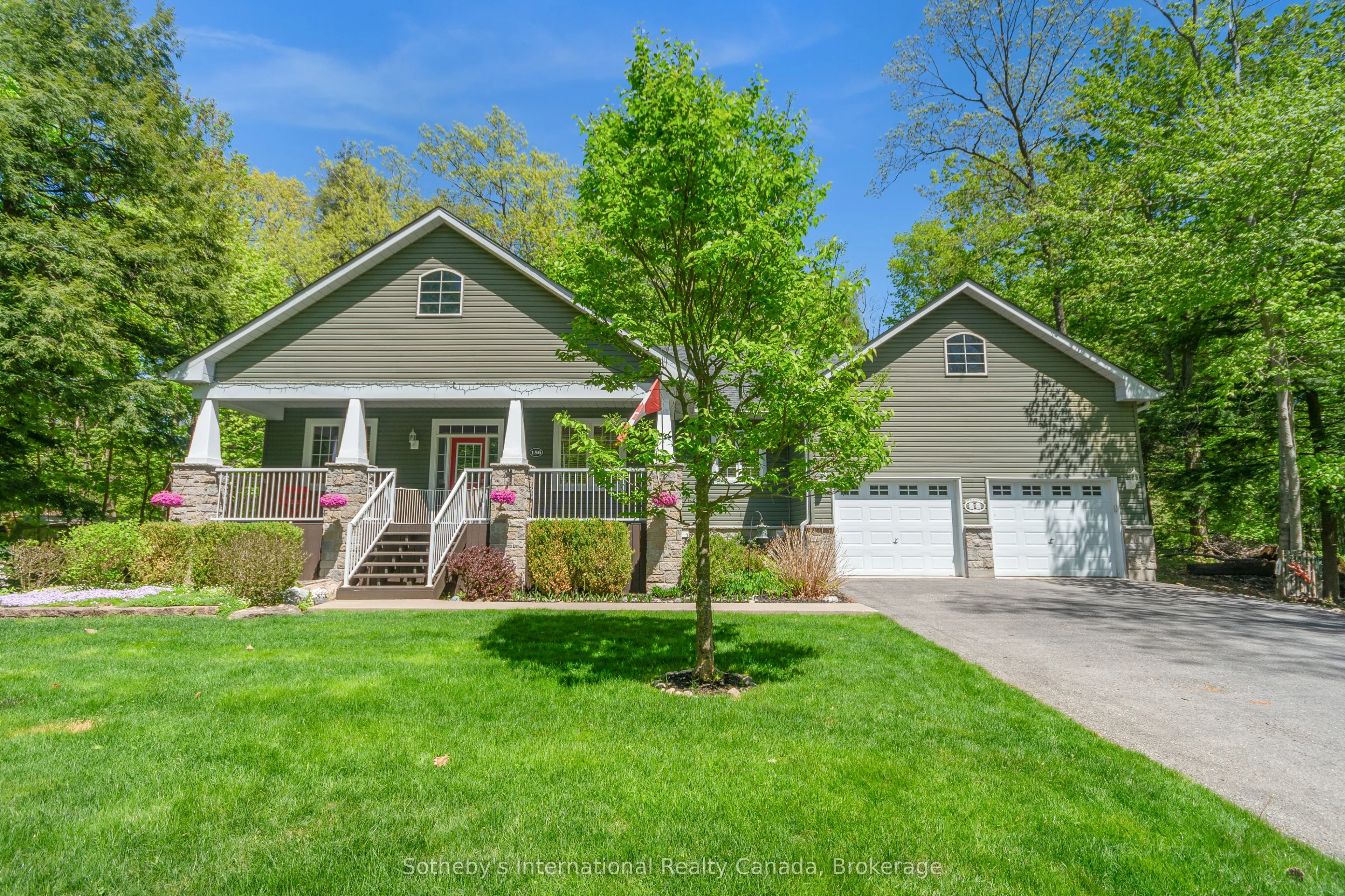 156 Moreau Parkway, Tiny, ON L9M 0H3